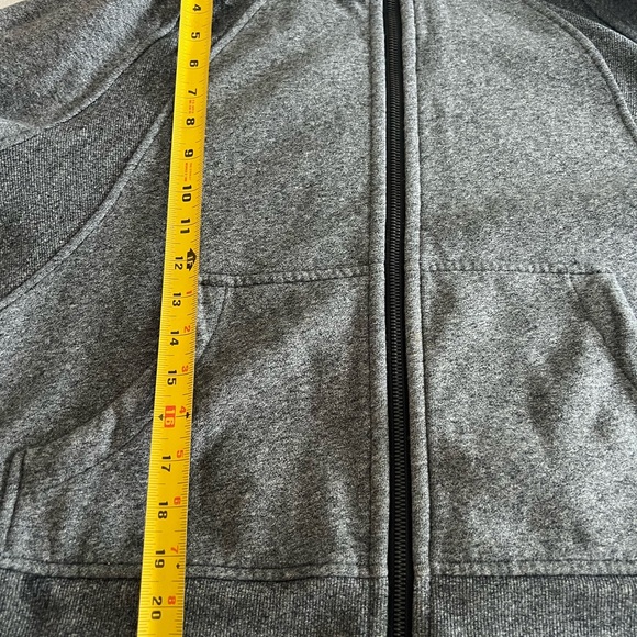 Lululemon $148 XXL cropped zip scuba hoodie dark heather gray - Picture 6 of 7
